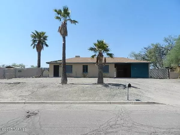 831 W District Street, Tucson, AZ 85714