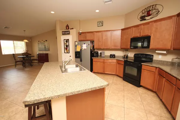 Sahuarita, AZ 85629,3225 E Glacier Lane