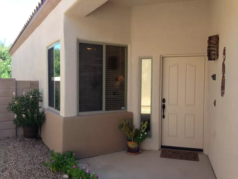 343 E Calle Nacrita, Green Valley, AZ 85614