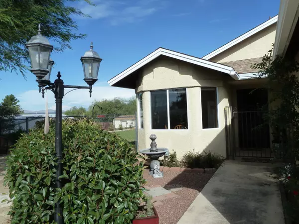 Benson, AZ 85602,232 E Seneca Drive