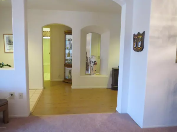 Oro Valley, AZ 85755,861 E Desert Glen Drive