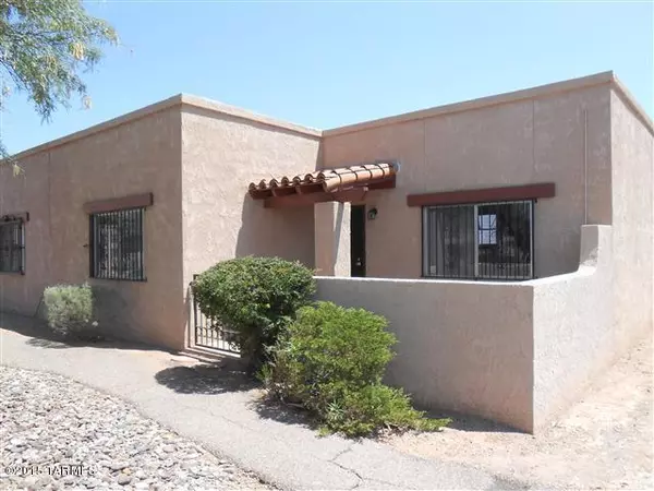 8341 E Placita Prado, Tucson, AZ 85710