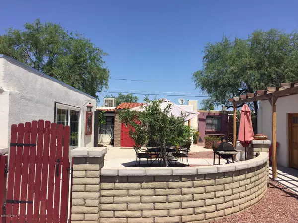 214 W Illinois Street, Tucson, AZ 85714