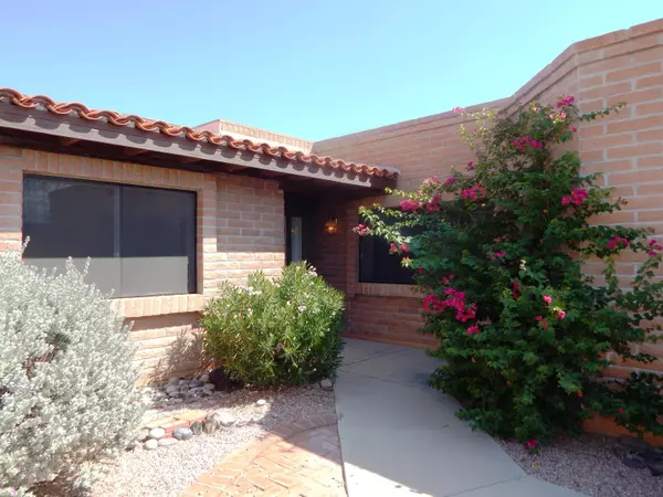 Green Valley, AZ 85622,2910 S Placita Nublada