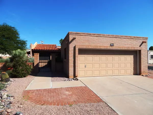 2910 S Placita Nublada, Green Valley, AZ 85622