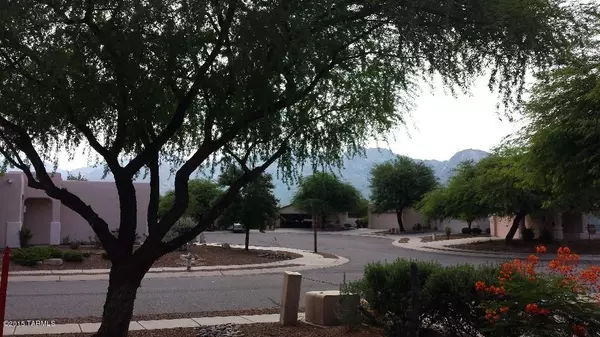 Oro Valley, AZ 85755,12245 N Brightridge Drive