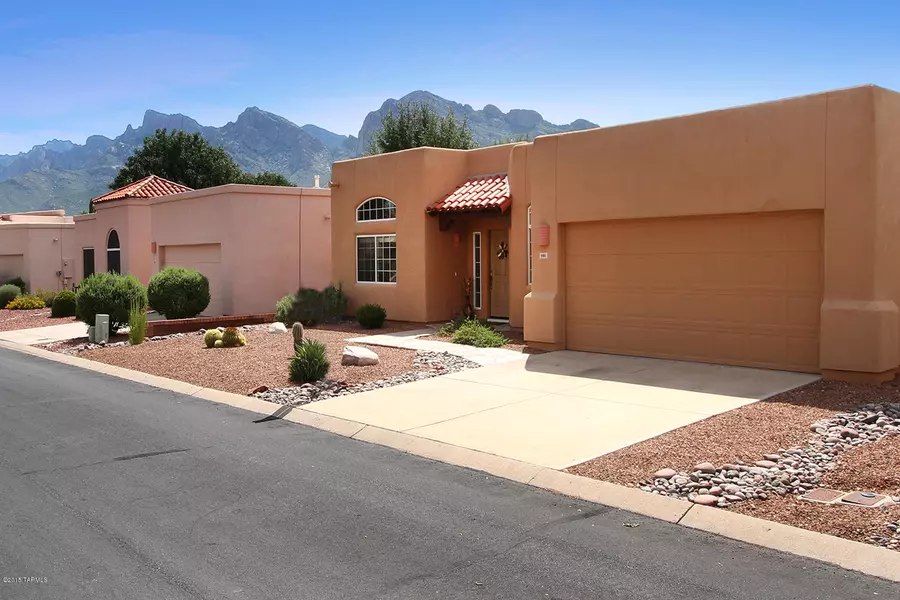 981 W Fox Ridge Lane, Oro Valley, AZ 85737