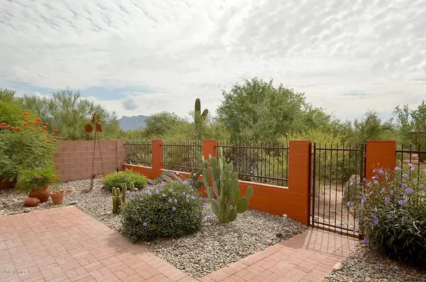 Tucson, AZ 85742,9068 N Jessy Lane