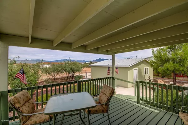 13622 E Blue Cactus Lane, Vail, AZ 85641