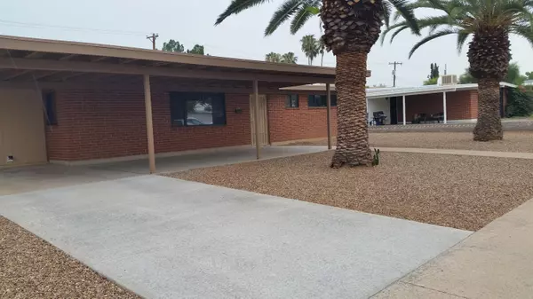 7421 E Juarez Street, Tucson, AZ 85710