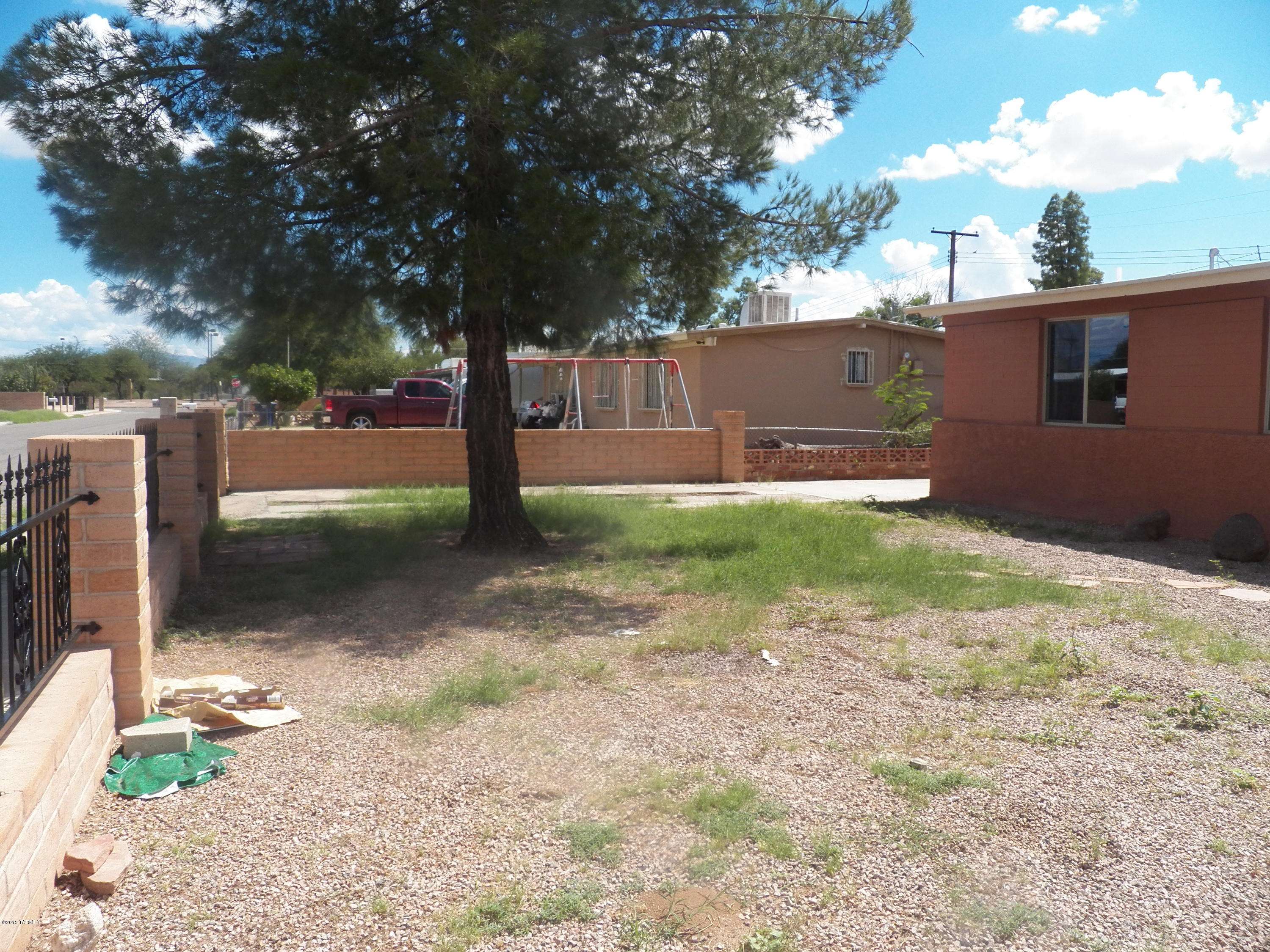 Tucson, AZ 85714,1210 E Michigan Street