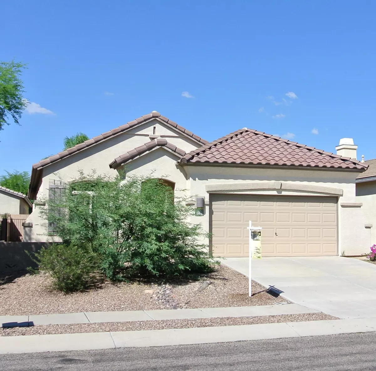 Oro Valley, AZ 85755,984 W Thornbush Place