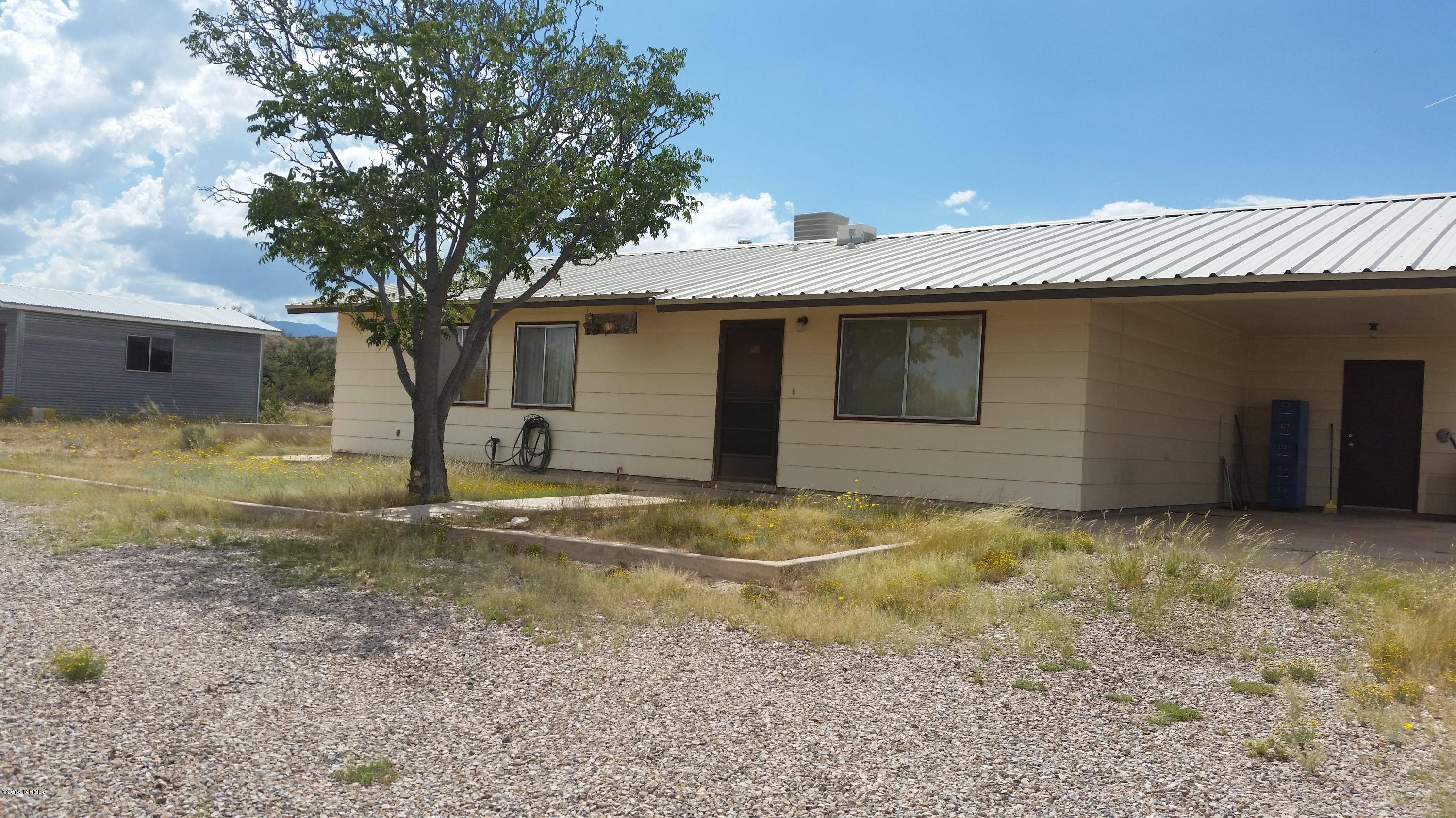 444 S Prickly Pear, Benson, AZ 85602