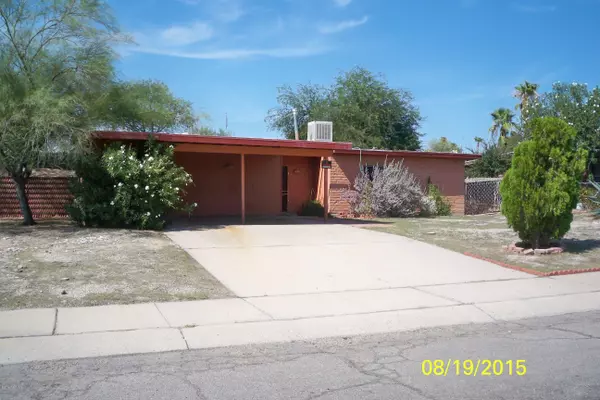 3064 W Treeline Drive, Tucson, AZ 85741