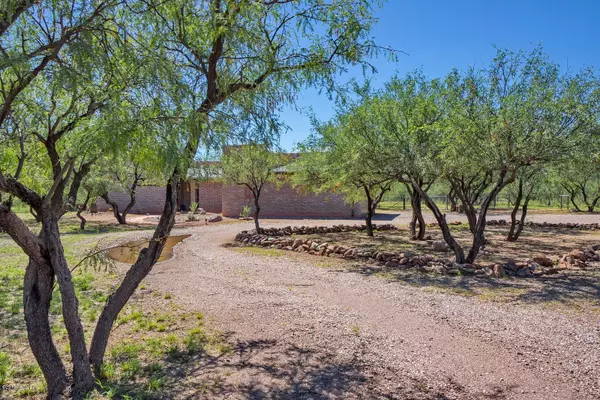 Tubac, AZ 85646,4 Single Tree Lane