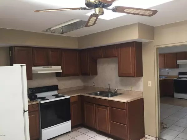 Tucson, AZ 85714,1056 W Michigan Street