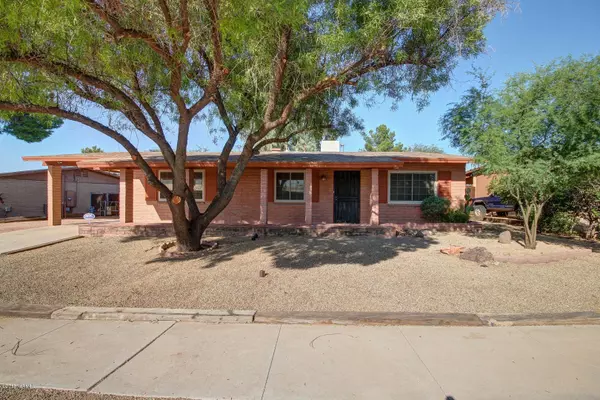 Tucson, AZ 85730,7973 E Tulip Tree Street