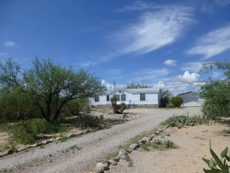 1610 N Ocotillo Road, Benson, AZ 85602