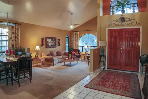 Oro Valley, AZ 85737,10760 N La Quinta Drive