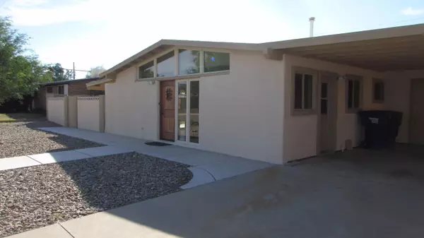 8022 E Julia Street, Tucson, AZ 85710