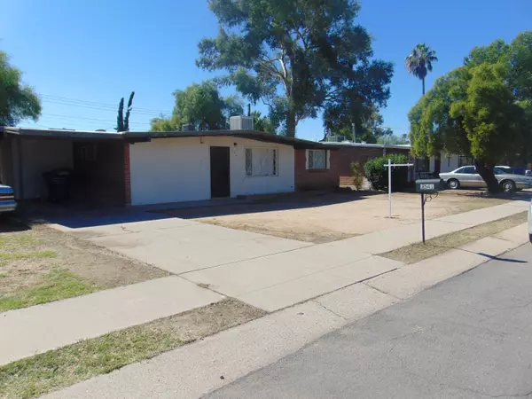 1541 W Calle Siglo, Tucson, AZ 85705