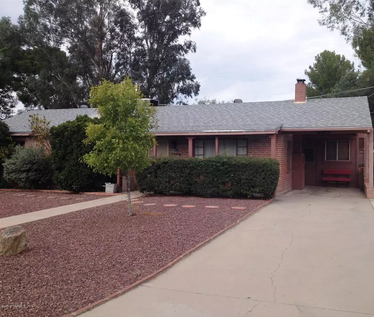 Tucson, AZ 85712,3917 E Hampton Place