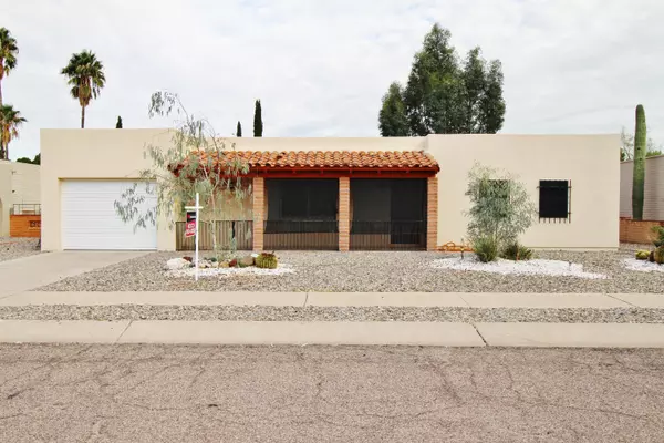 1541 S San Carla, Green Valley, AZ 85614