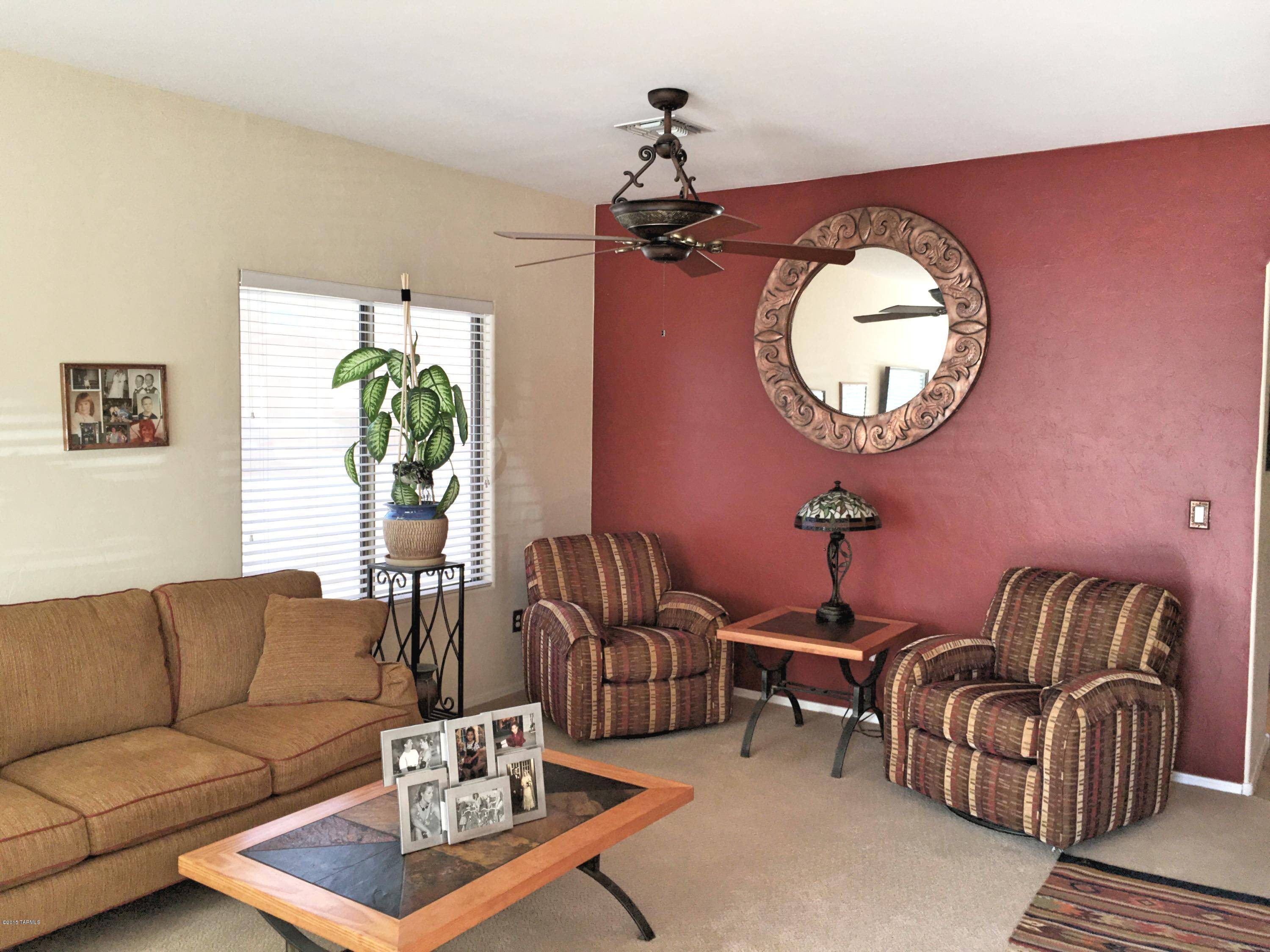 Sahuarita, AZ 85629,285 E Camino Rancho Seguro
