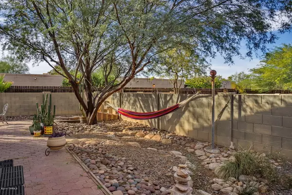 Tucson, AZ 85716,3577 E Flower Street