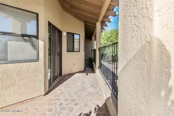 Oro Valley, AZ 85704,724 E Camino Diestro