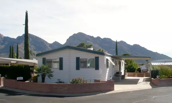 Oro Valley, AZ 85737,317 W Adirondack Street