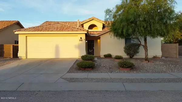 9725 E Paseo Del Tornasol, Tucson, AZ 85747