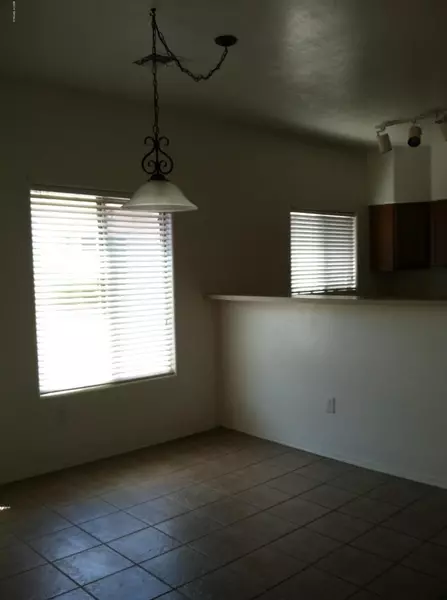 472 E Placita Nodo, Sahuarita, AZ 85629