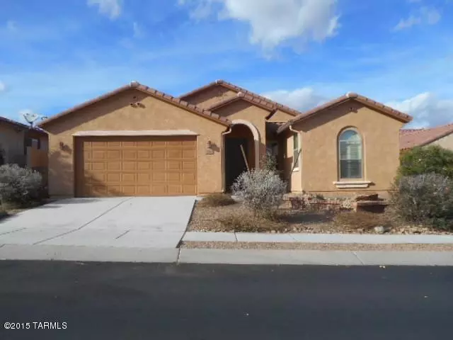 742 W Camino Curvitas, Sahuarita, AZ 85629