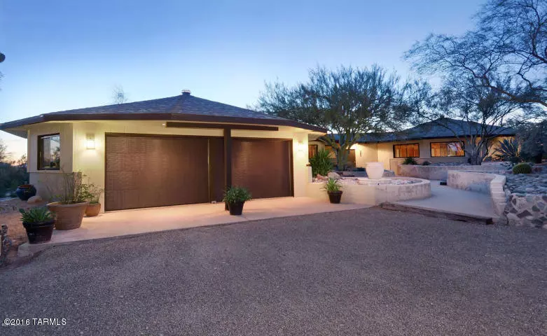 598 E Canyon View Drive, Tucson, AZ 85704