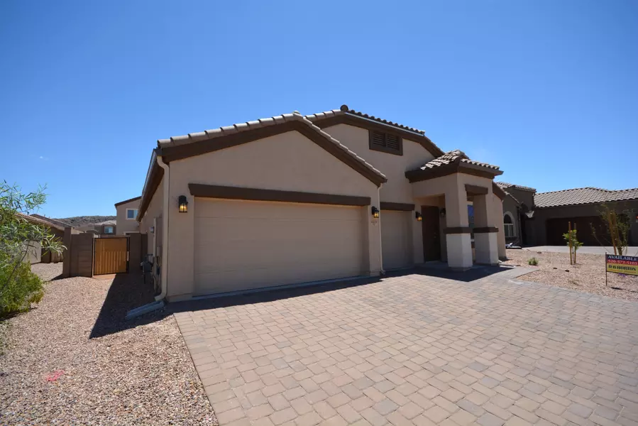 8849 W Moon Spring Road, Marana, AZ 85653