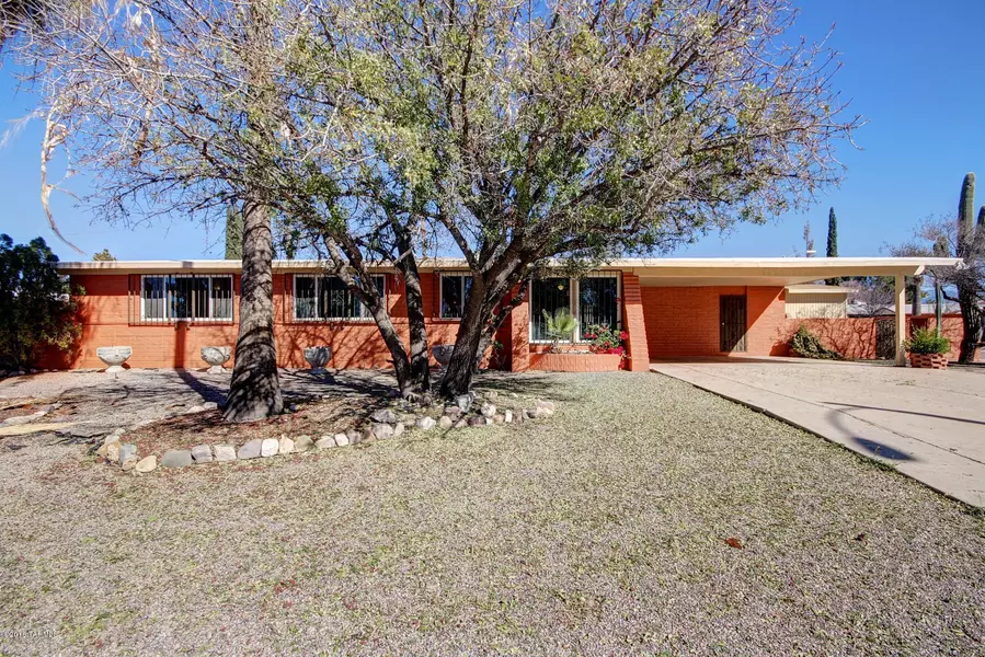 441 S Sarnoff Drive, Tucson, AZ 85710