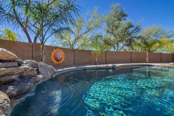 Oro Valley, AZ 85755,725 W Bougainvillea Drive