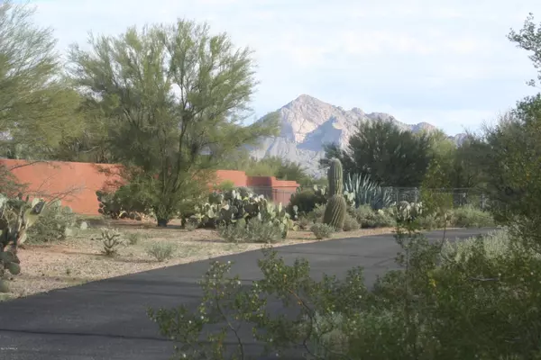 Oro Valley, AZ 85755,12490 N La Canada Drive