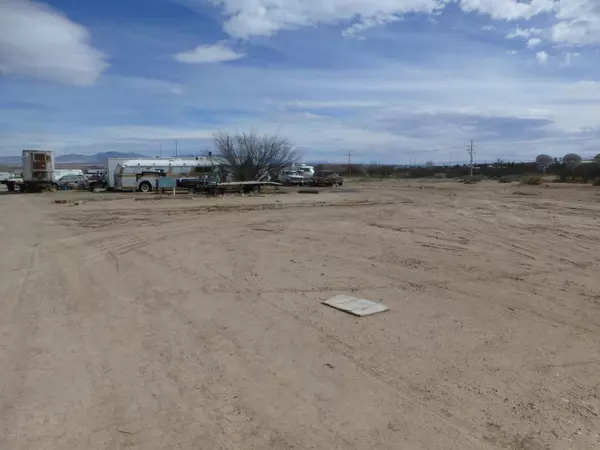 00 El Paso Lane, Benson, AZ 85602