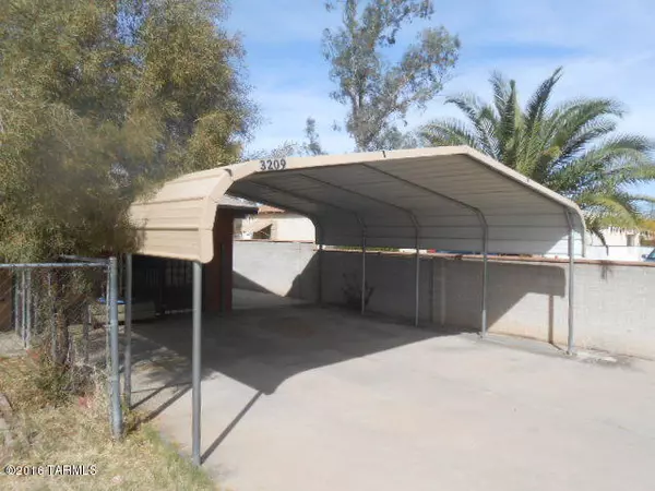 Tucson, AZ 85713,3209 E 28th Street