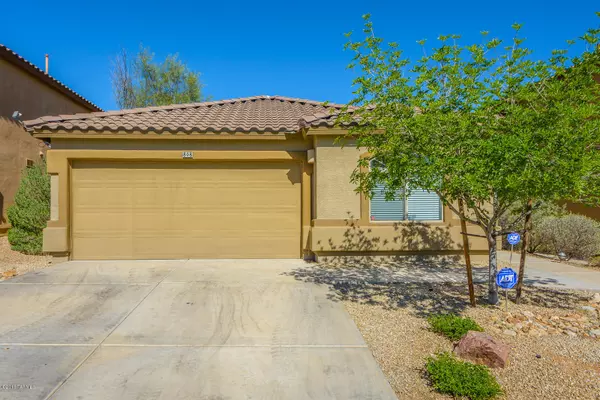 808 W Calle Ormino, Sahuarita, AZ 85629