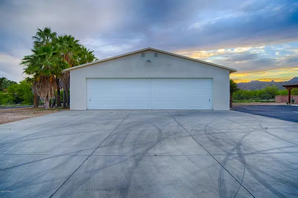 Oro Valley, AZ 85737,1717 W Kitty Hawk Way