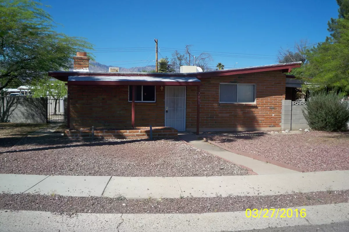 Tucson, AZ 85710,7113 E Luana Place