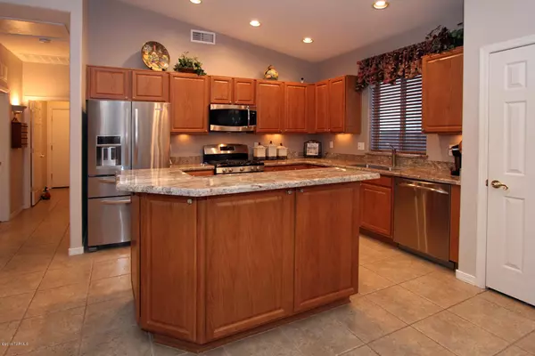 Oro Valley, AZ 85755,371 W Sacaton Canyon Drive