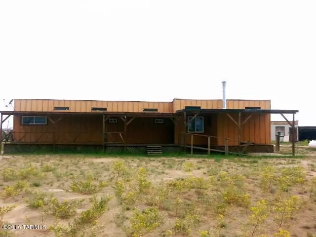 1113 S Collins Lane, Willcox, AZ 85643