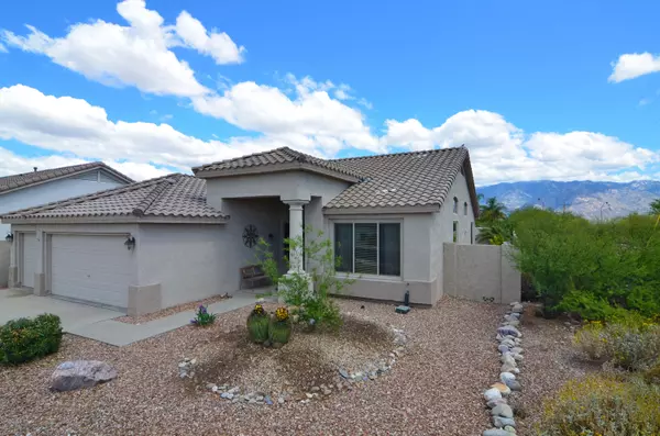 12812 N Pioneer Way, Oro Valley, AZ 85755