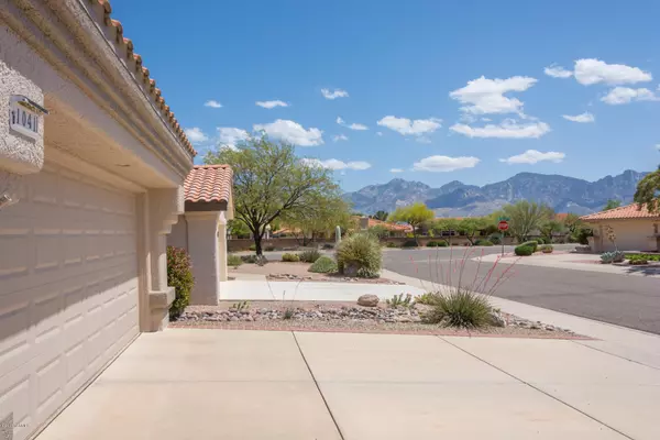 Oro Valley, AZ 85755,1041 E Coachwood Drive