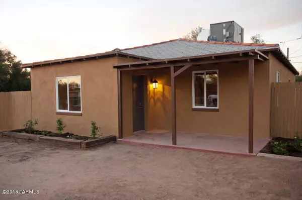 120 W Michigan Drive, Tucson, AZ 85714