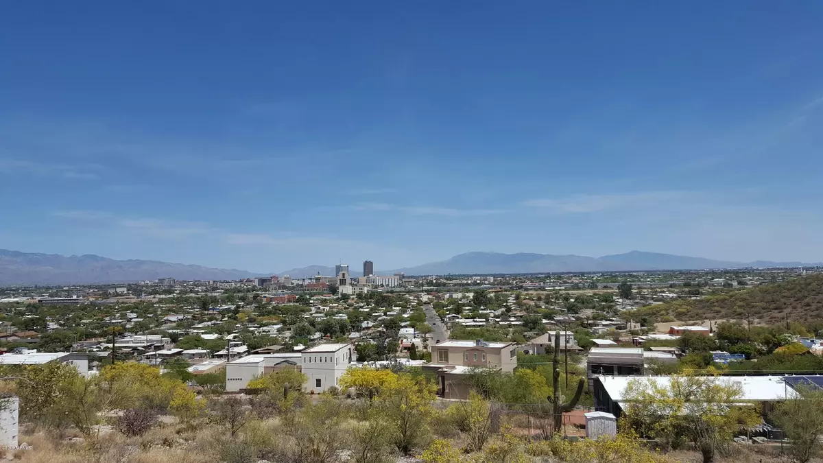 Tucson, AZ 85745,38 S Panorama Circle